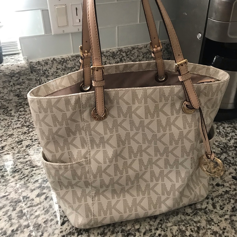 Michael Kors Tote